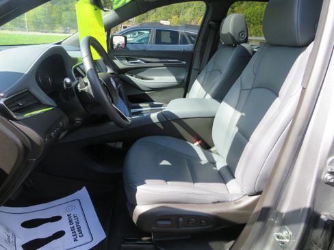 Used 2023 Buick Enclave Premium w/ Experience Buick Package image 13