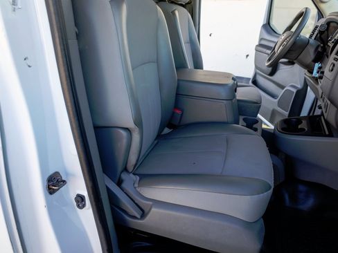 Used 2019 Nissan NV 2500 SV w/ Navigation Package image 11