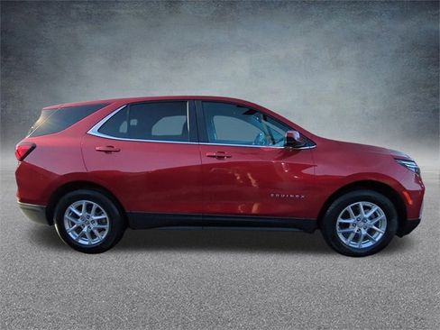 Certified 2022 Chevrolet Equinox LT image 10