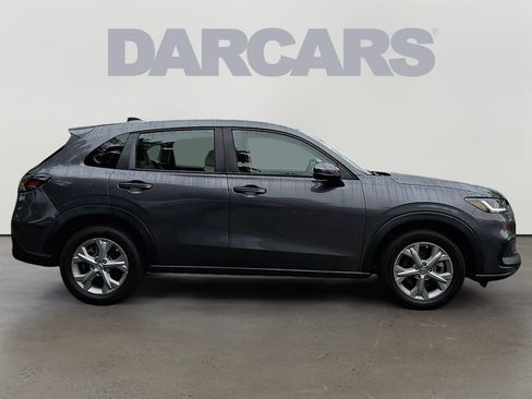 Used 2024 Honda HR-V LX image 8