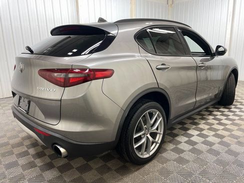 Used 2018 Alfa Romeo Stelvio Ti Sport image 20