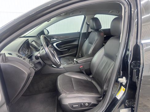 Used 2017 Buick Regal Sport Touring FWD image 9