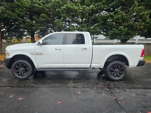 Used 2018 RAM 2500 Laramie image 3
