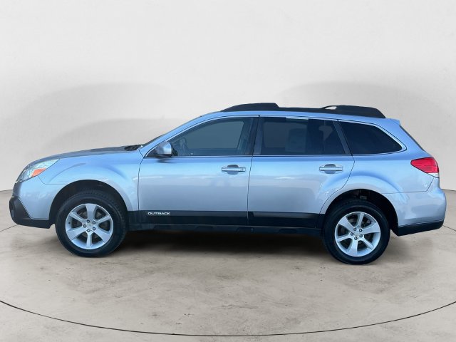 Used 2013 Subaru Outback 2.5i Premium AWD/4WD image 8