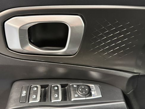 Used 2022 Kia Sorento S AWD/4WD image 15