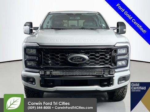 Used 2025 Ford F250 Lariat w/ Lariat Ultimate Package image 4