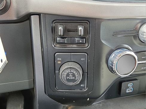 Used 2024 Ford F150 XLT w/ Tow/Haul Package image 31