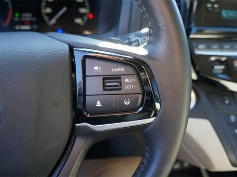 Certified 2025 Honda Odyssey EX-L image 25