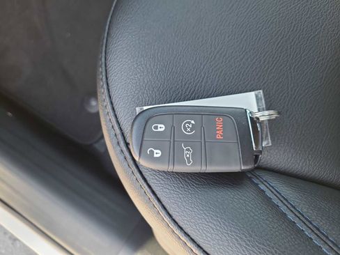 New 2026 Jeep Compass Limited image 28