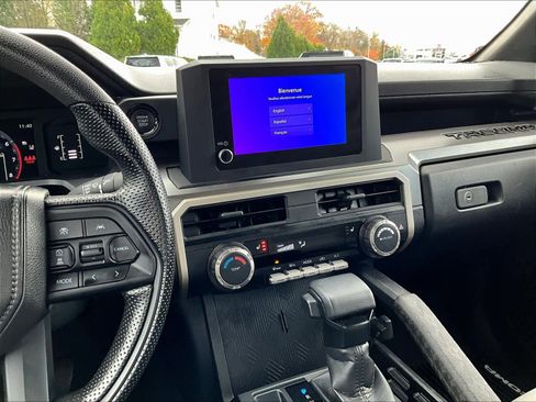 Certified 2024 Toyota Tacoma SR5 image 18