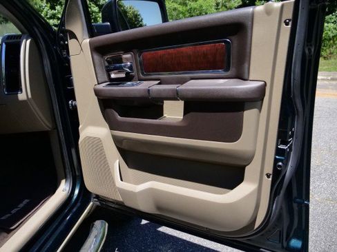 Used 2011 RAM 1500 Laramie AWD/4WD image 39