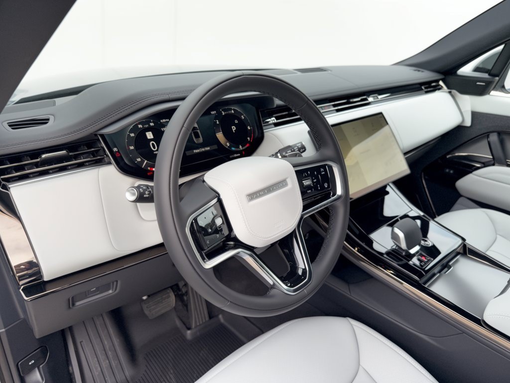 New 2027 Land Rover Range Rover Sport SE AWD/4WD image 4