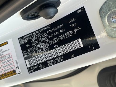 Used 2023 Toyota 4Runner TRD Off-Road Premium image 35