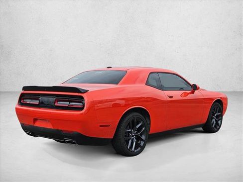 Used 2022 Dodge Challenger SXT w/ Blacktop Package image 5