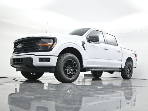 New 2026 Ford F150 XLT w/ Equipment Group 302A MID AWD/4WD image 36