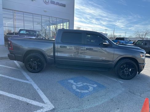 Used 2021 RAM 1500 Laramie w/ Night Edition image 32