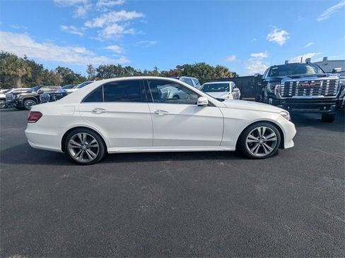Used 2014 Mercedes-Benz E 350 Sedan image 2