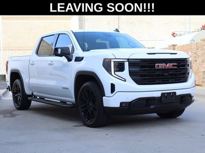 Used 2026 GMC Sierra 1500 Elevation w/ Elevation Premium Package