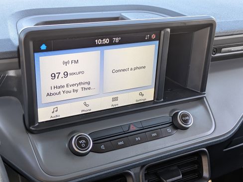 Used 2022 Ford Maverick XL FWD image 22