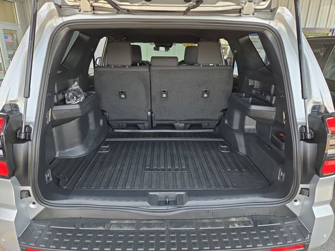Used 2025 Toyota 4Runner TRD Off-Road AWD/4WD image 27