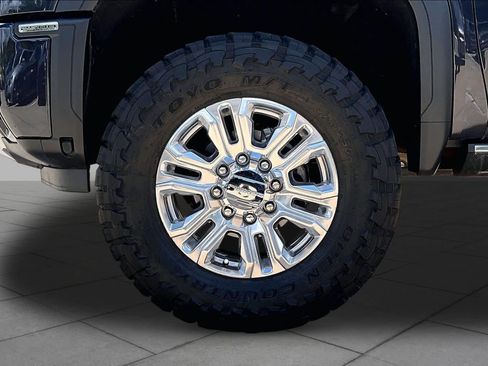 Used 2024 GMC Sierra 2500 Denali w/ Denali Reserve Package AWD/4WD image 10