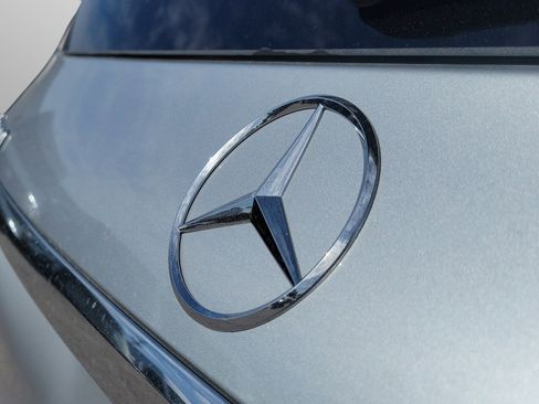New 2026 Mercedes-Benz GLS 580 4MATIC image 34