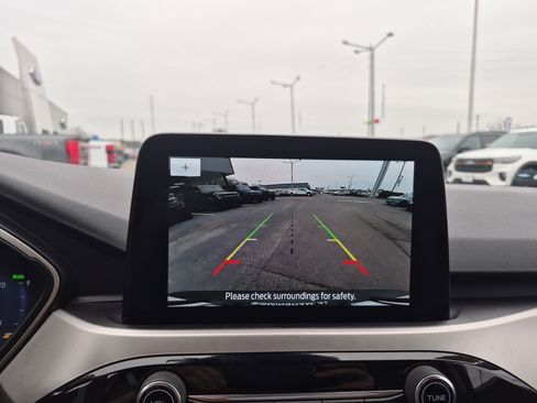 Certified 2020 Ford Escape SE Sport image 38