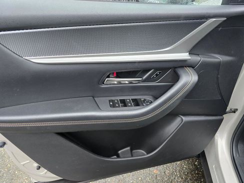 Certified 2024 MAZDA CX-90 Plug-In Hybrid w/ Preferred image 24