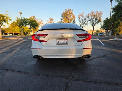 Used 2019 Honda Accord Sport image 6