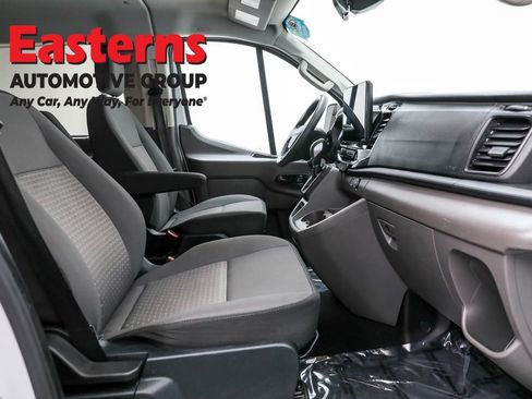 Used 2023 Ford Transit 350 XLT image 22