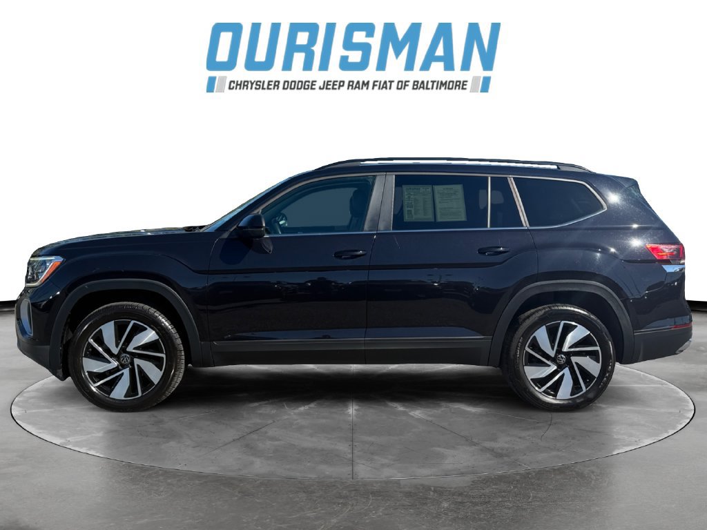 Used 2025 Volkswagen Atlas SE FWD image 3