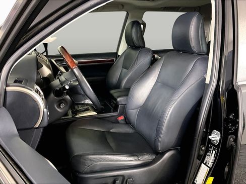 Used 2019 Lexus GX 460 Premium AWD/4WD image 8