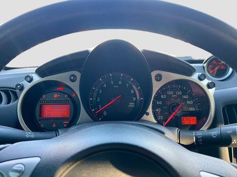 Used 2016 Nissan 370Z Base w/ Aerodynamics Package image 12