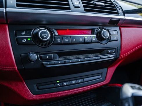 Used 2012 BMW X5 M image 67