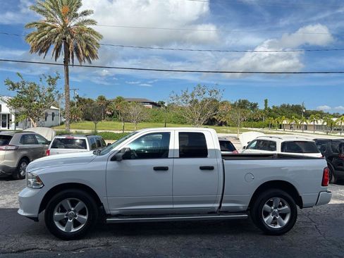 Used 2015 RAM 1500 Express AWD/4WD image 2