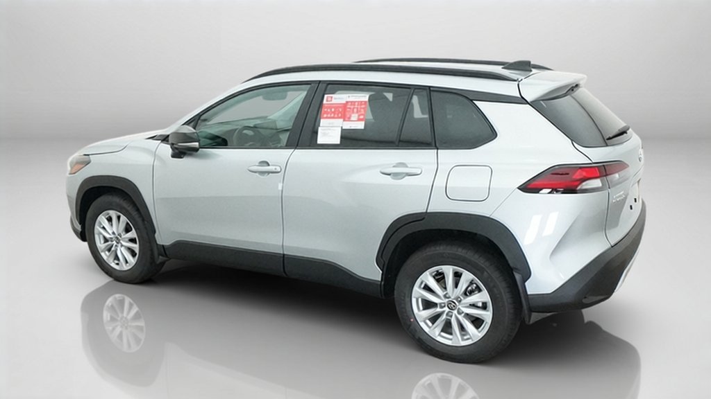 New 2026 Toyota Corolla Cross LE FWD image 15