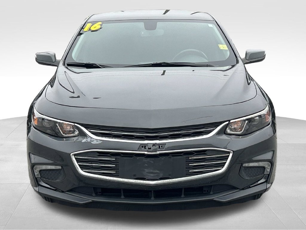 Used 2016 Chevrolet Malibu LT FWD image 9