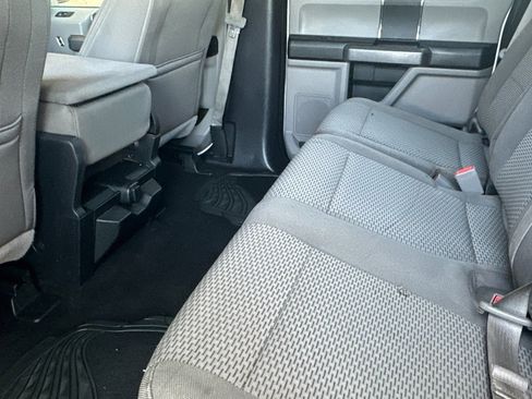 Used 2019 Ford F550 XLT DRW image 12