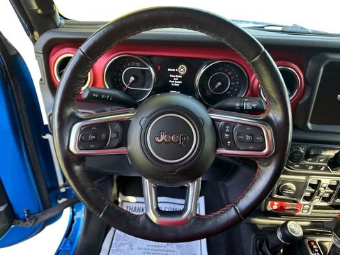 Used 2021 Jeep Gladiator Rubicon AWD/4WD image 15