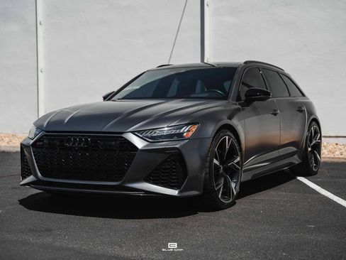 Used 2023 Audi RS 6 w/ Executive Package AWD/4WD image 3