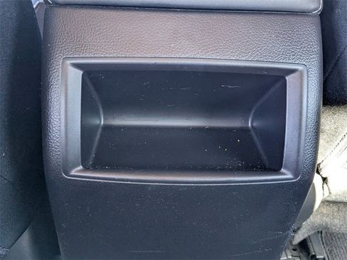 Used 2016 Subaru Legacy 2.5i Premium image 19