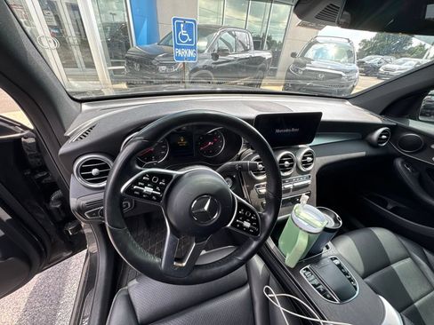Used 2022 Mercedes-Benz GLC 300 4MATIC image 11
