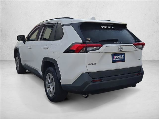 Used 2020 Toyota RAV4 LE FWD image 7