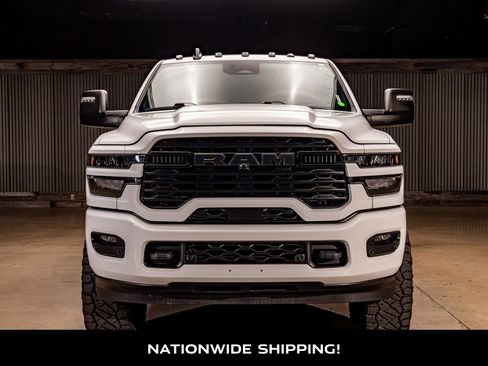 Used 2025 RAM 3500 Big Horn image 4