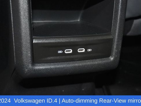 Used 2024 Volkswagen ID.4 S image 25