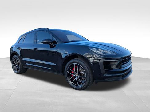 Used 2022 Porsche Macan S image 1