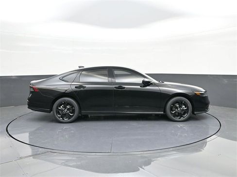 New 2025 Honda Accord SE image 20