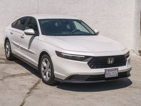 Used 2023 Honda Accord LX image 3
