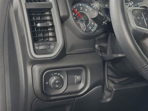 Used 2023 RAM 1500 Big Horn AWD/4WD image 17