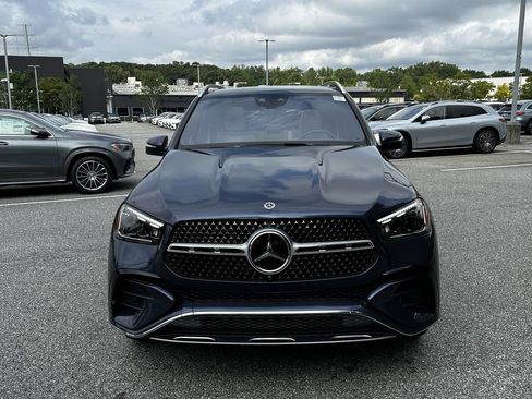 Certified 2024 Mercedes-Benz GLE 450 4MATIC image 3